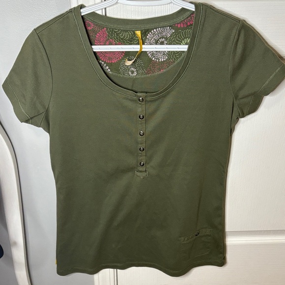 Lole Forest Green Buttoned Short Sleeve Tee - Picture 1 of 8